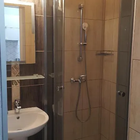 Δωμάτια σε οικογενειακή κατοικία Donna *