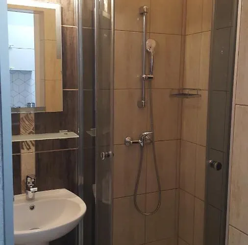 Δωμάτια σε οικογενειακή κατοικία Donna *